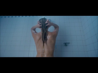 laura ramsey, jessica lucas - devil's deal / laura ramsey, jessica lucas - the covenant (2006) big ass milf small tits